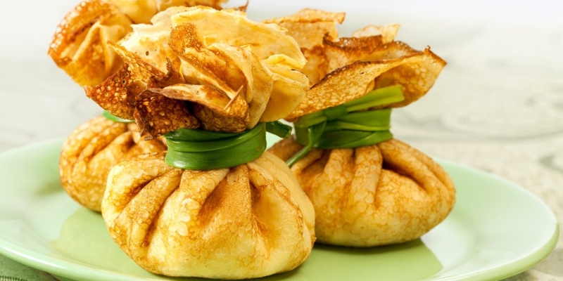 10 способов красиво завернуть блины с начинкой