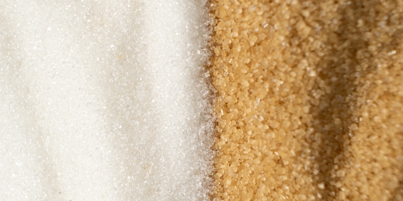 Чем тростниковый сахар отличается от обычного