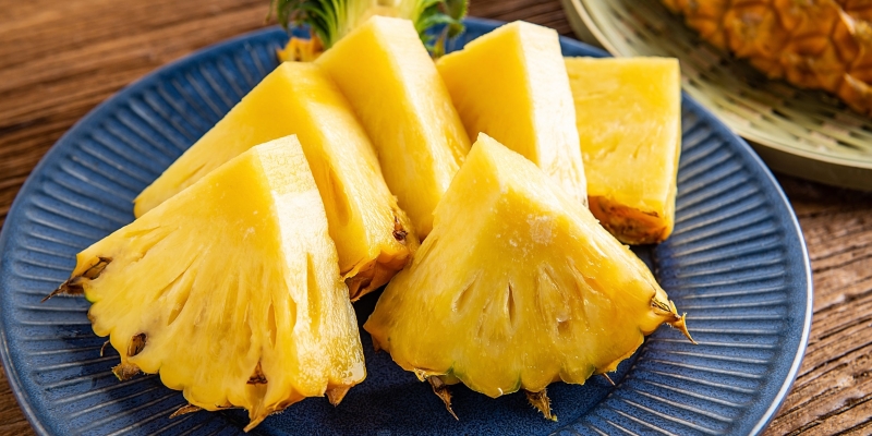 Как почистить и порезать ананас: пошаговые инструкции с видео